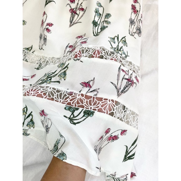 Disney x LC Lauren Conrad Alice in Wonderland Print Midi Dress - Picture 9 of 16